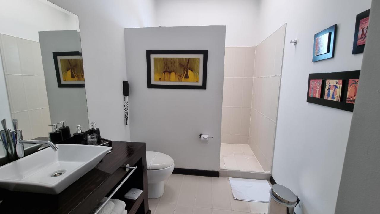 Habitat Suites Hotel Перейра Экстерьер фото